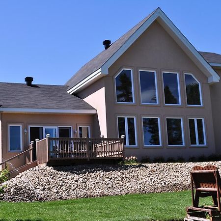 La Taniere De L'Ours Hotel Saint-Donat-de-Montcalm Bilik gambar