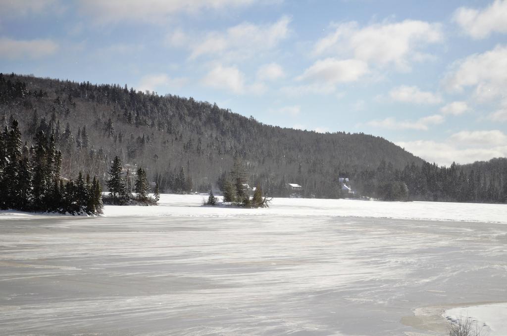 La Taniere De L'Ours Hotel Saint-Donat-de-Montcalm Luaran gambar
