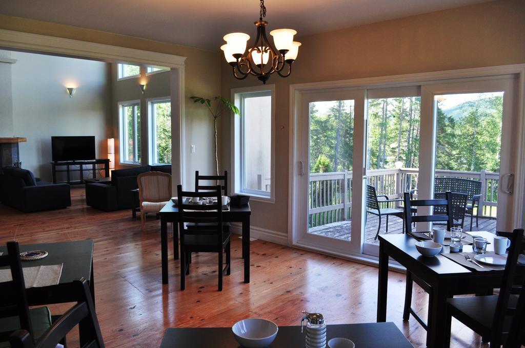La Taniere De L'Ours Hotel Saint-Donat-de-Montcalm Luaran gambar