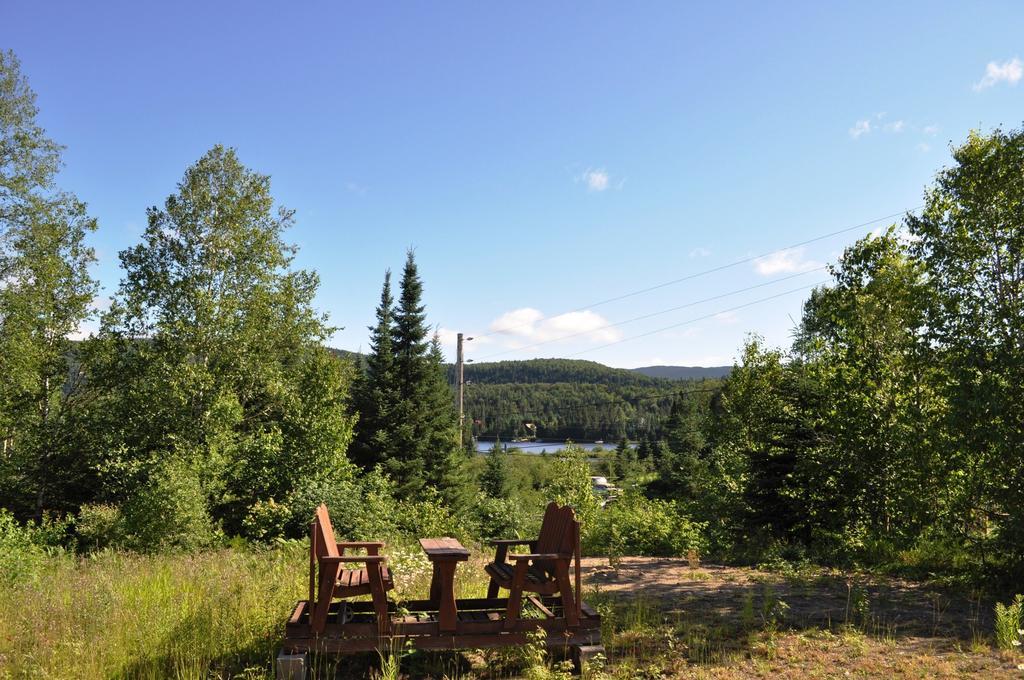 La Taniere De L'Ours Hotel Saint-Donat-de-Montcalm Luaran gambar